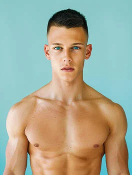 Real profiles, real guys – Gay Nude Sharing Etiquette: Send Nudes, Not Red Flags on GaysNear